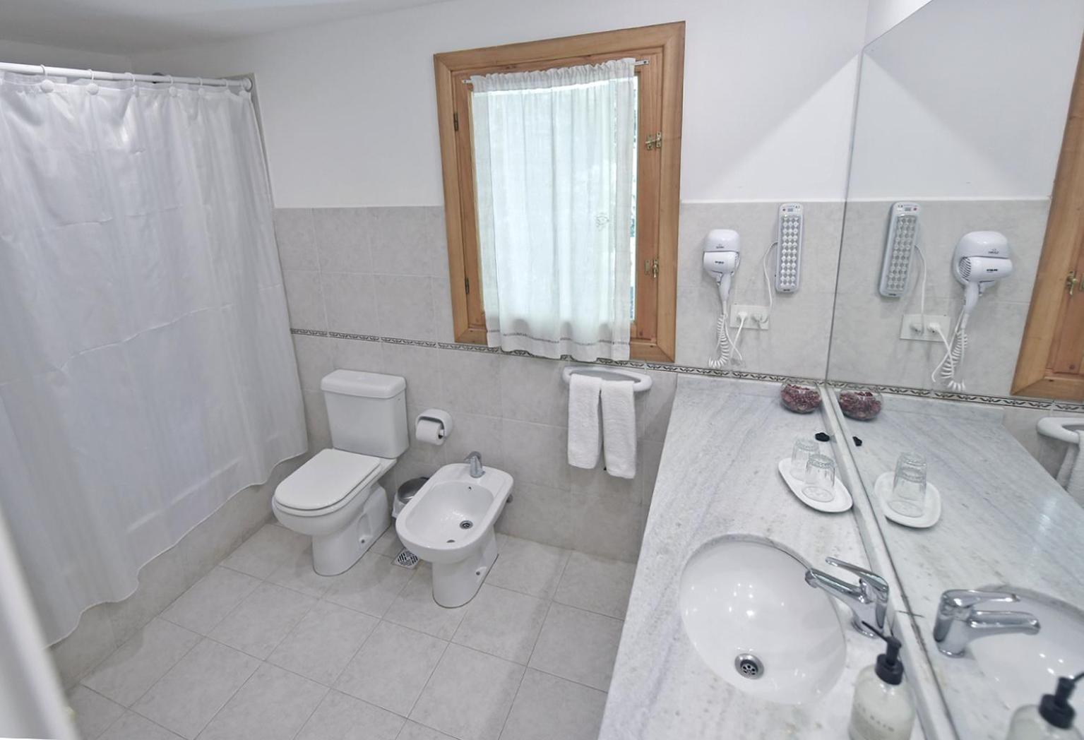 Puertas Del Sol By Visionnaire 3* Villa La Angostura