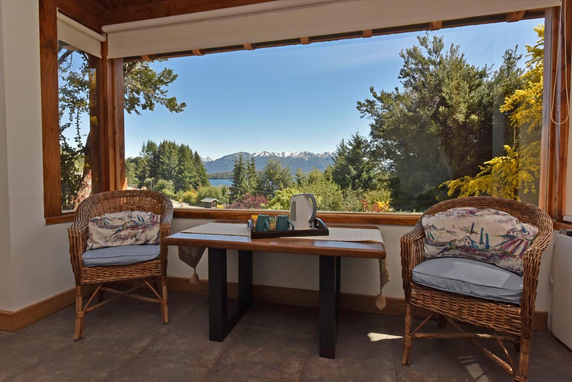 Puertas Del Sol By Visionnaire 3* Villa La Angostura